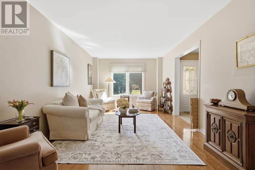 23 Deer Valley Drive — photo 8 of 40
