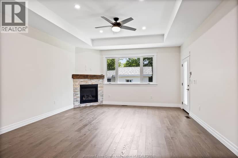 61 Pereira — photo 10 of 25