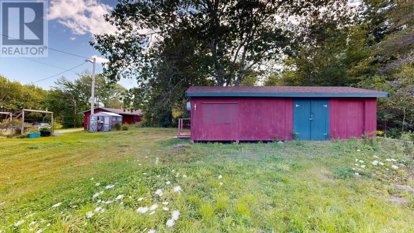1214 Old Port Mouton Road — photo 33 of 39