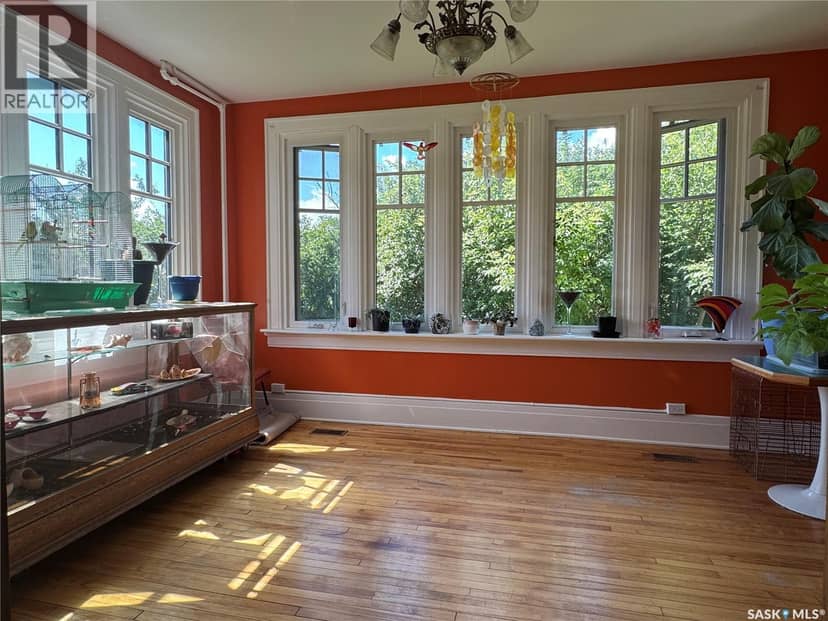 607 Barnett Drive — photo 11 of 38