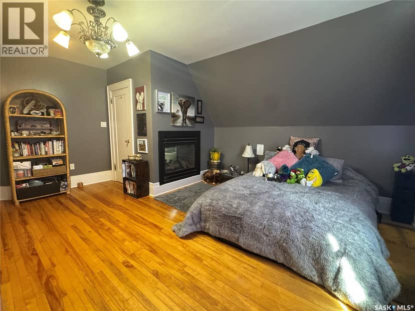 607 Barnett Drive — photo 23 of 38