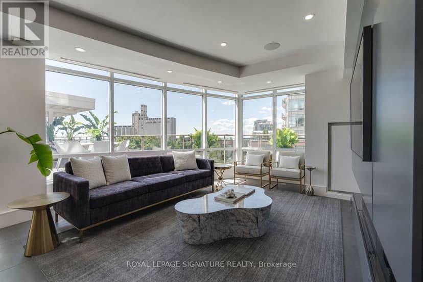 602E - 500 Queens Quay W — photo 3 of 40