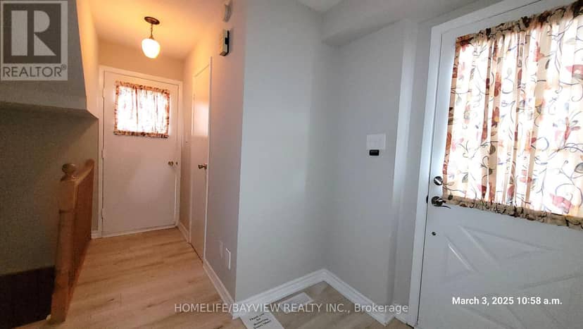 87 Moorehouse Drive — photo 10 of 35