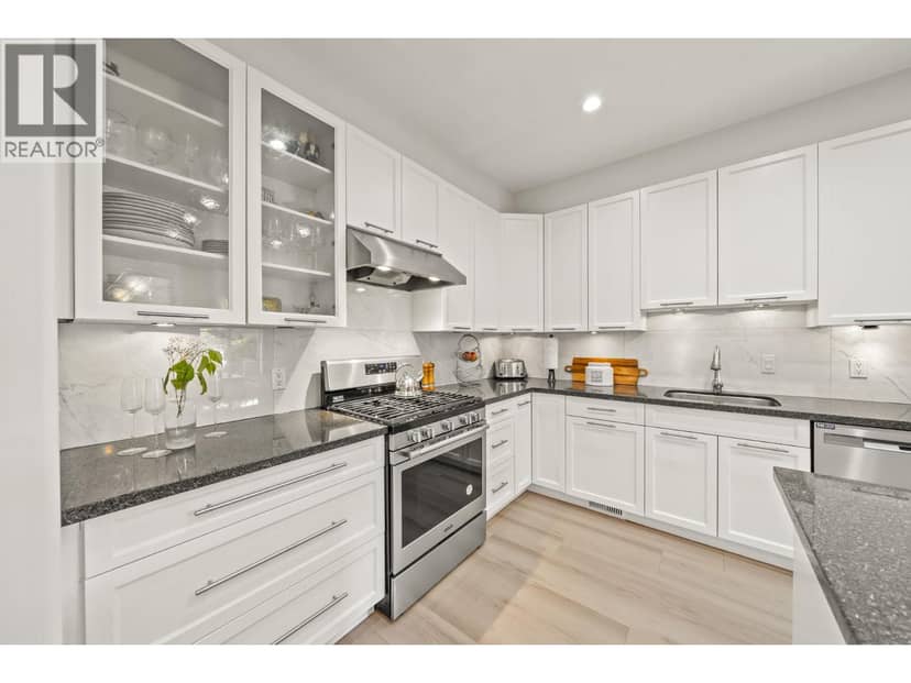 12 1765 Paddock Drive, Coquitlam, photo 6