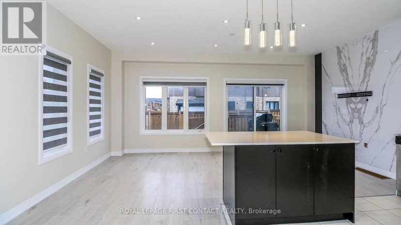 92 Fairlane Avenue — photo 21 of 36