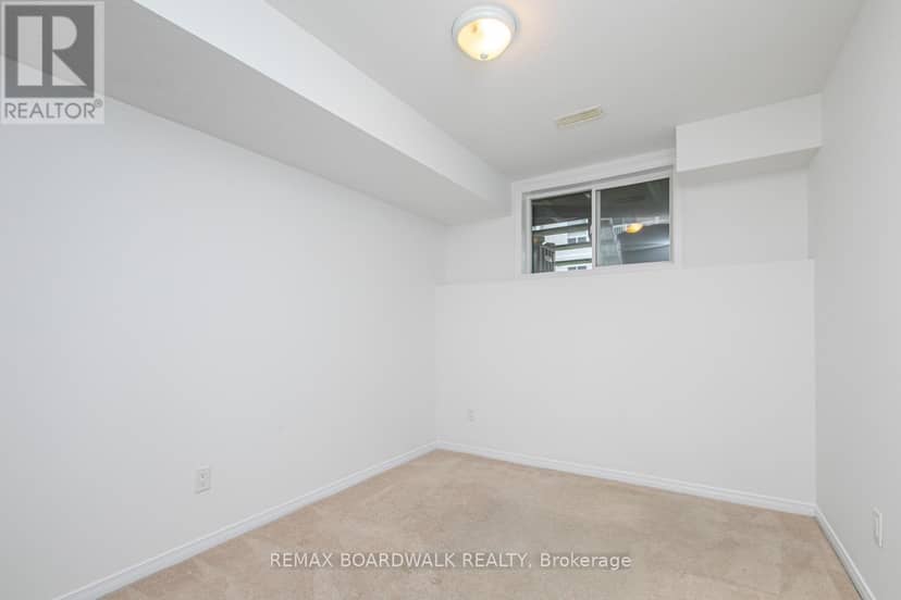 246 Gershwin Private — photo 23 of 24