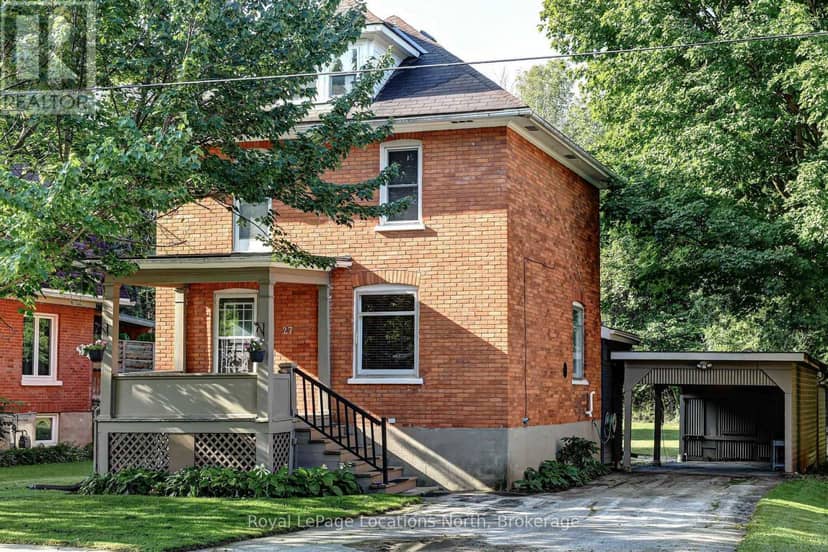 27 Edwin Street E — photo 1 of 33