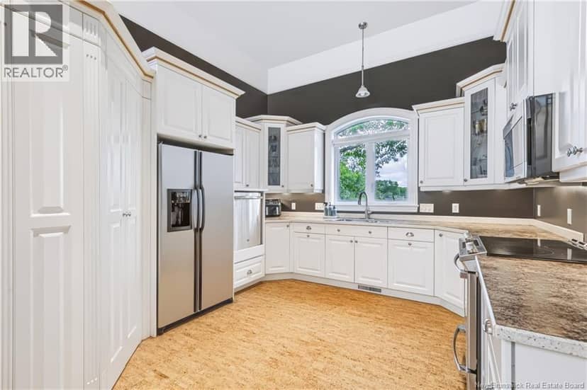 14 Carlisle Road — photo 10 of 40