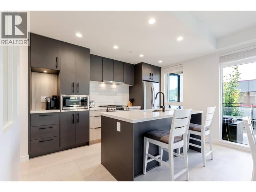 306 3018 ST. GEORGE STREET, Port Moody, photo 4