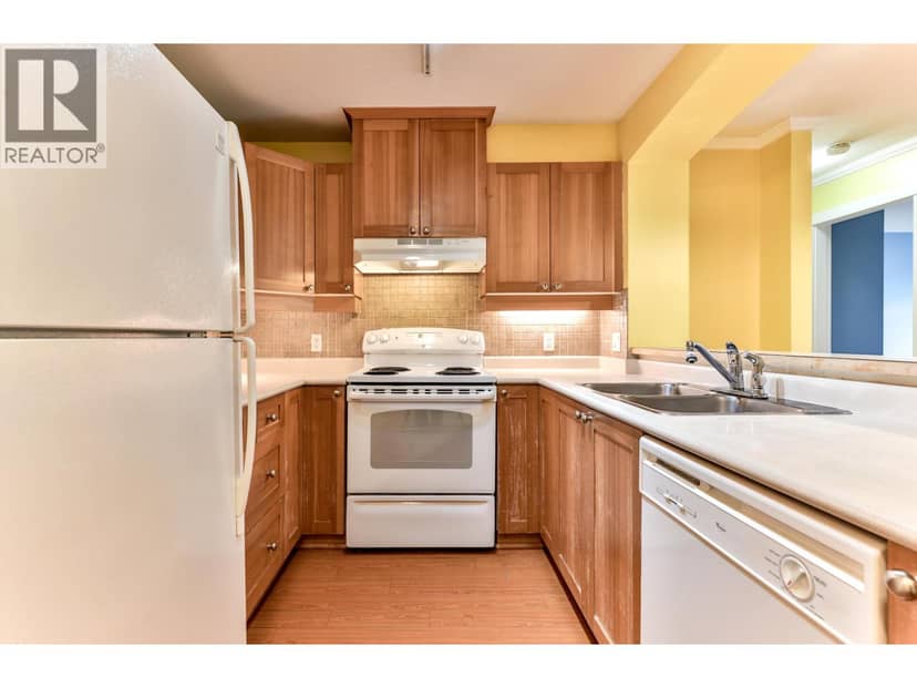 312 1420 PARKWAY BOULEVARD, Coquitlam, photo 8