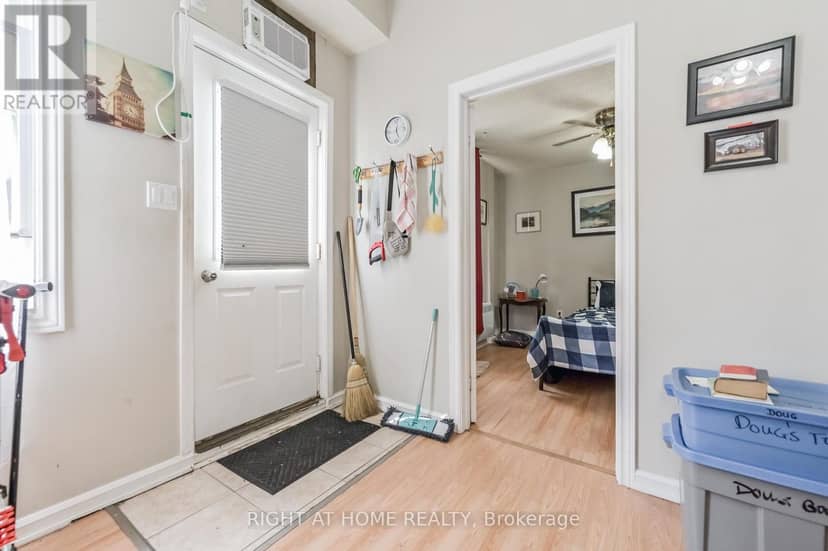 213 Main Street E — photo 12 of 40