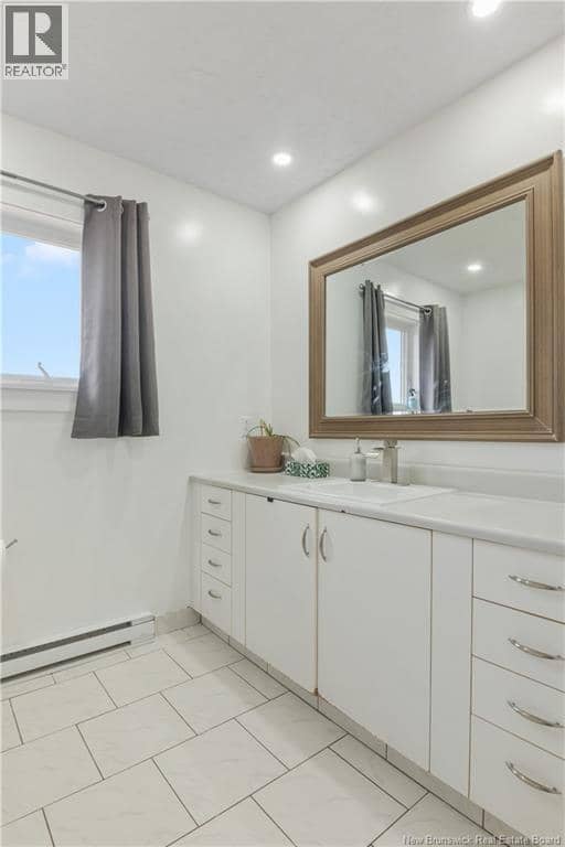 18 Louis-Bourg Road — photo 22 of 40
