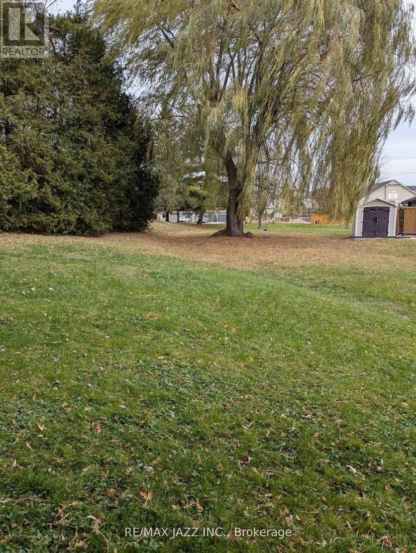 396 North Scugog Court — photo 6 of 6