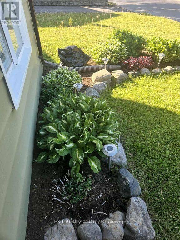 127 Leopold Street — photo 7 of 34