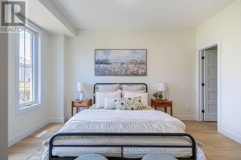 26 - 233 Upper Queen Street — photo 6 of 36
