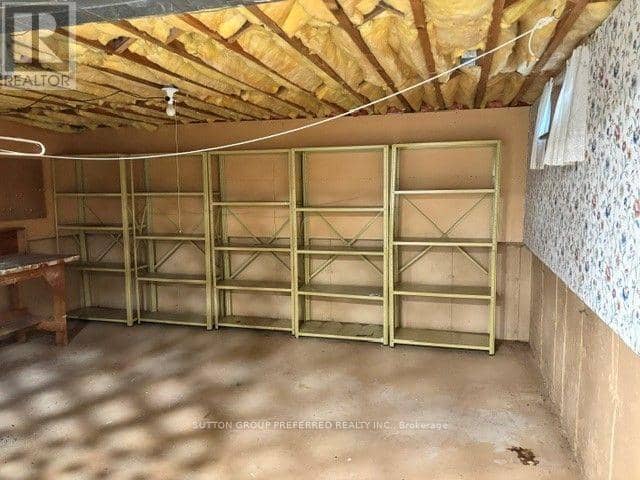 40 - 60 Fiddlers Green Road — photo 24 of 31