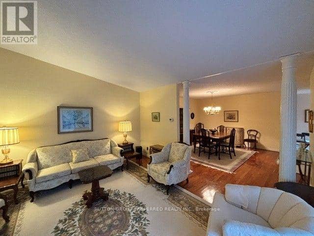 40 - 60 Fiddlers Green Road — photo 3 of 31