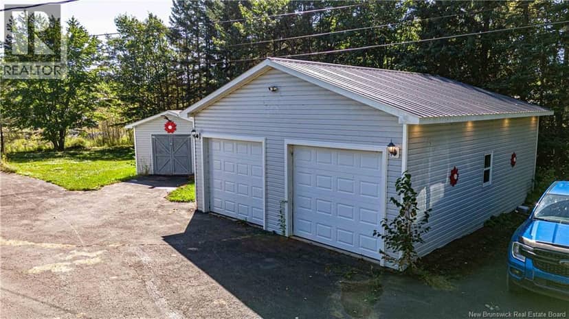 711 Main Street, Chipman, photo 8