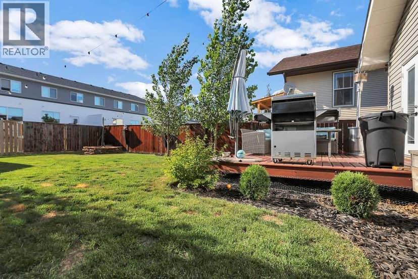 9 Valley Crescent — photo 39 of 40