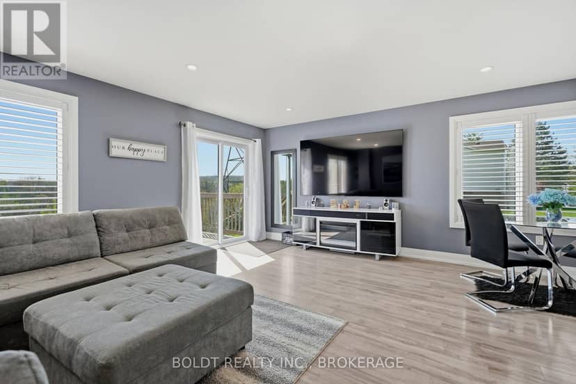 83 Hillview Road — photo 17 of 38