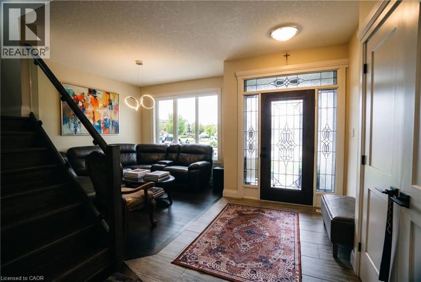 104 THAMES SPRINGS Crescent — photo 3 of 27