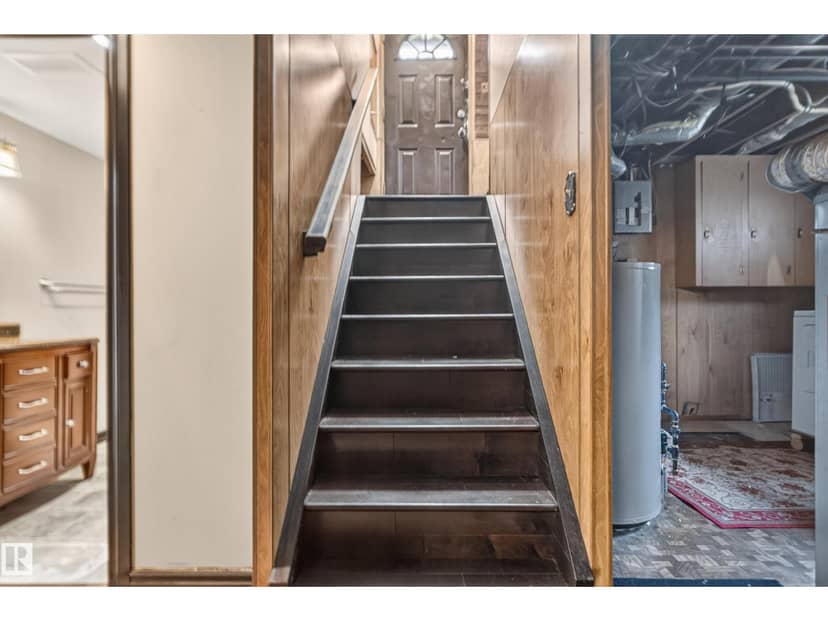13351 109A AV NW — photo 19 of 31