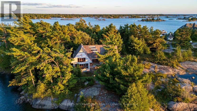1 A307 Island — photo 20 of 40
