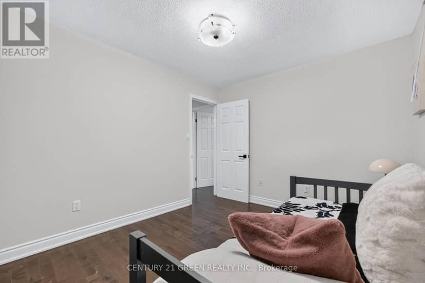 22 Quaker Crescent — photo 27 of 40