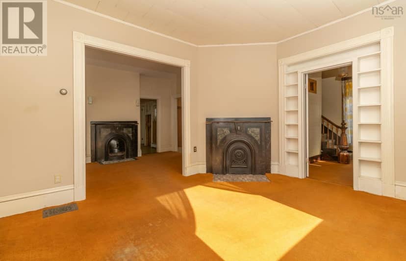 48 Albert Street — photo 18 of 31