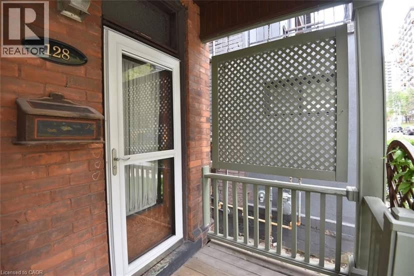 128 HESS Street S — photo 2 of 40