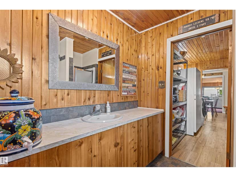 425 1 AV S — photo 17 of 40