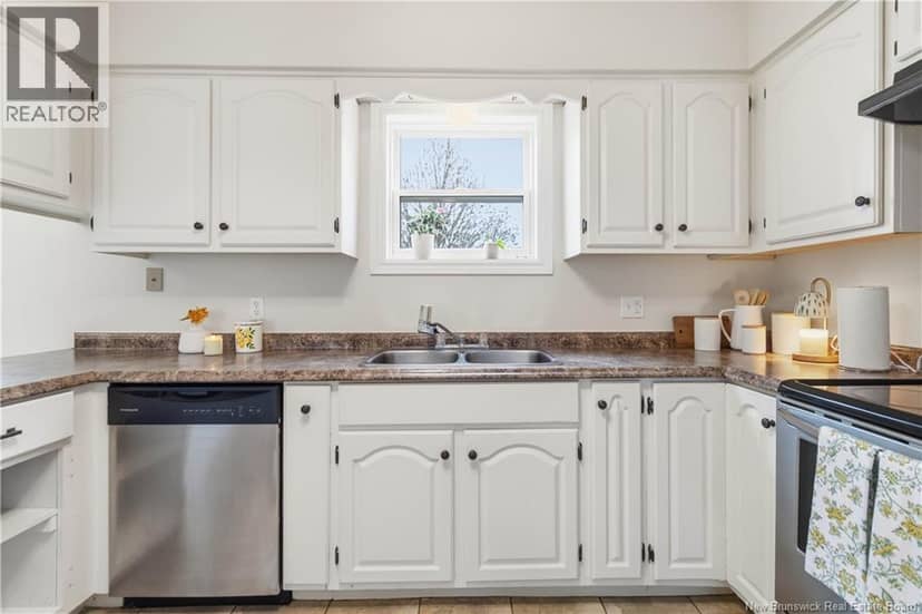 570 Mclaughlin — photo 15 of 40