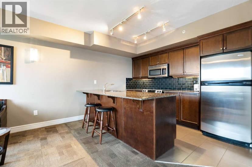 1906, 910 5 Avenue SW — photo 19 of 32