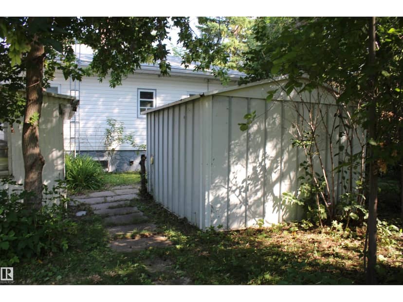 4406 49A ST — photo 31 of 36