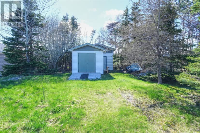 85 Airport Road — photo 4 of 28