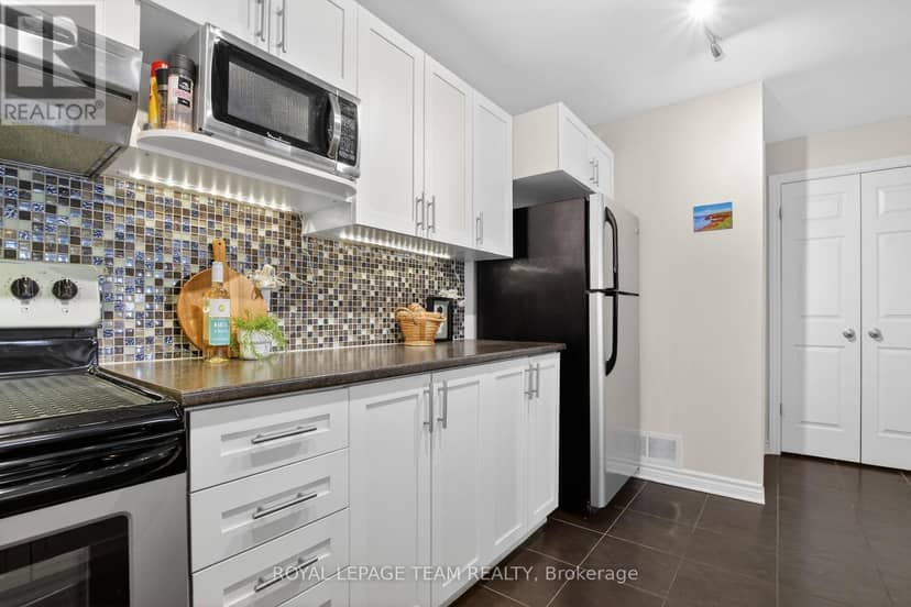 130A Lindenshade Drive — photo 14 of 35
