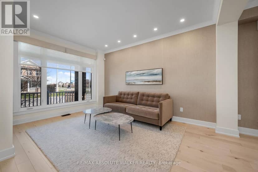 501 Egret Way — photo 4 of 40