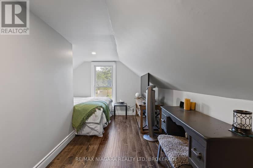 155 Broadway Street — photo 25 of 38