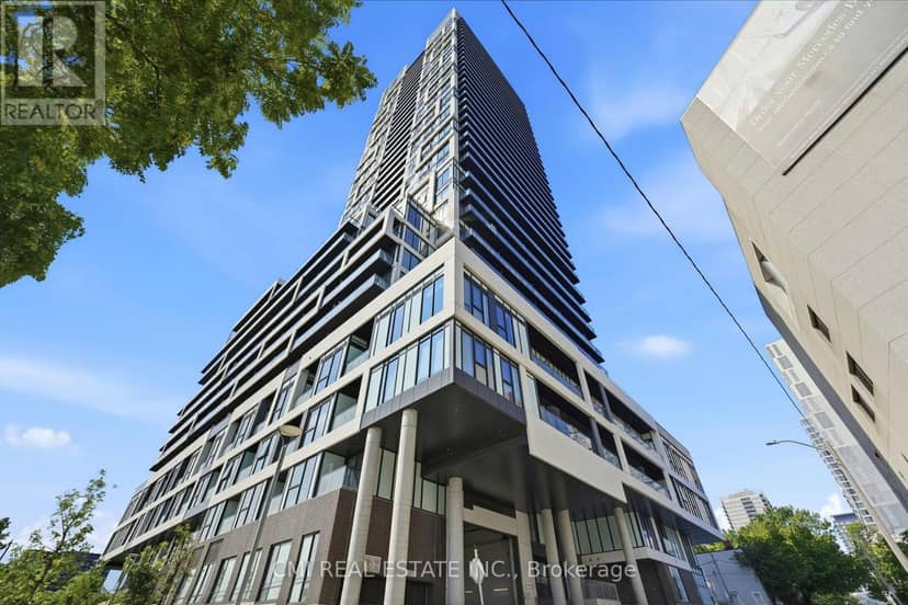 801 - 5 Defries Street — photo 3 of 32