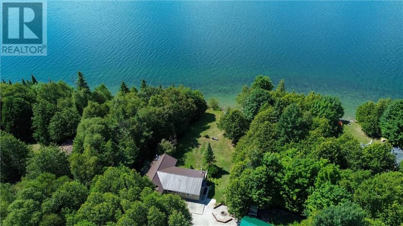 75 Holmes Street, Spring Bay, Manitoulin Island, photo 3