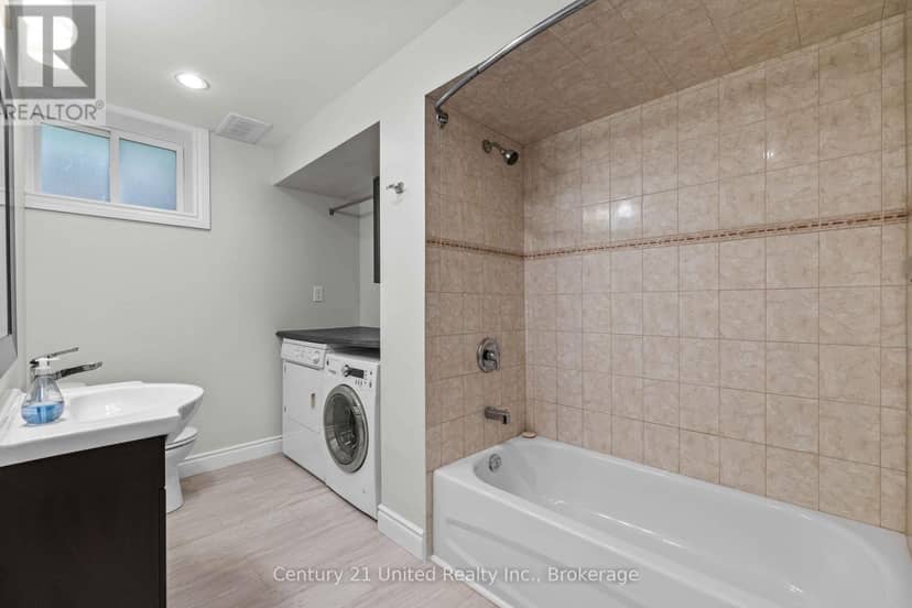 223 Antrim Street — photo 15 of 39