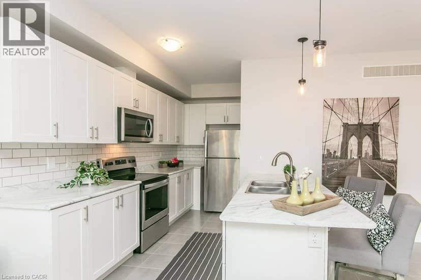 403 WESTWOOD Drive Unit# 48 — photo 9 of 40