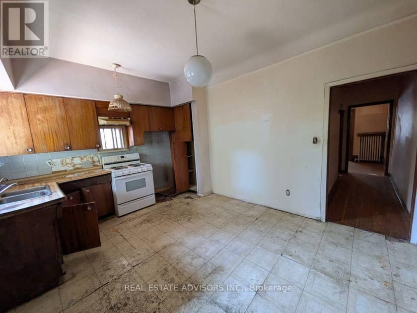 61 Greensides Avenue, Toronto, photo 7