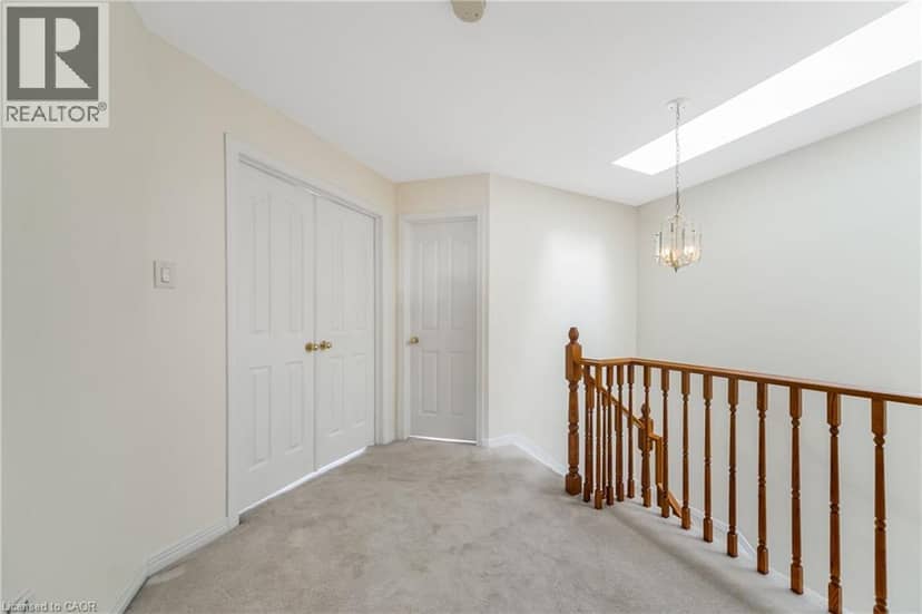 82 MILNER DOWNS Crescent — photo 19 of 40