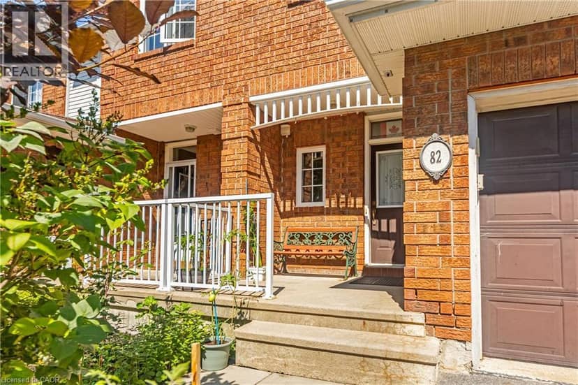 82 MILNER DOWNS Crescent — photo 2 of 40