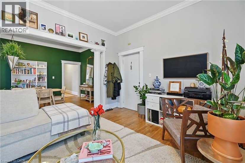 55 BARTON Street W — photo 11 of 25
