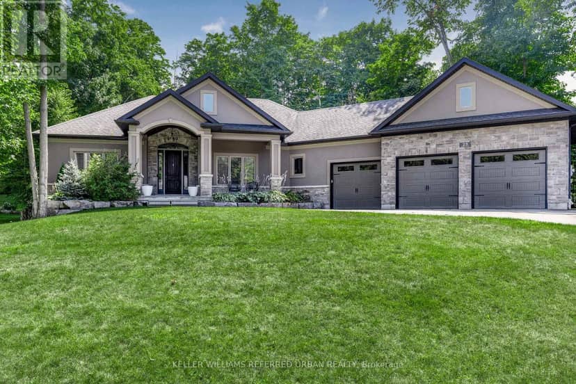 25 Heron Boulevard, Springwater