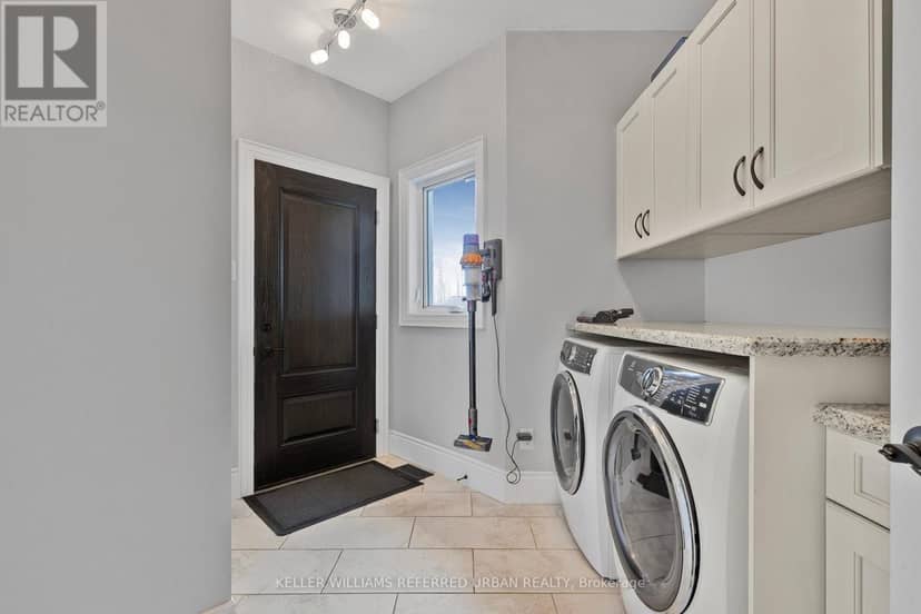 25 Heron Boulevard — photo 29 of 40