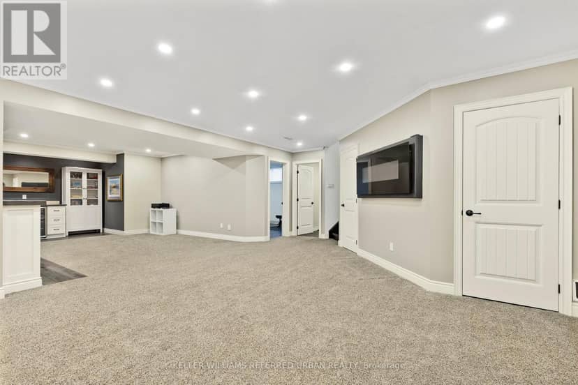 25 Heron Boulevard — photo 32 of 40