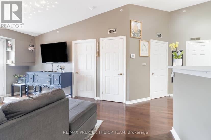 404 - 1440 Bishops Gate — photo 16 of 40